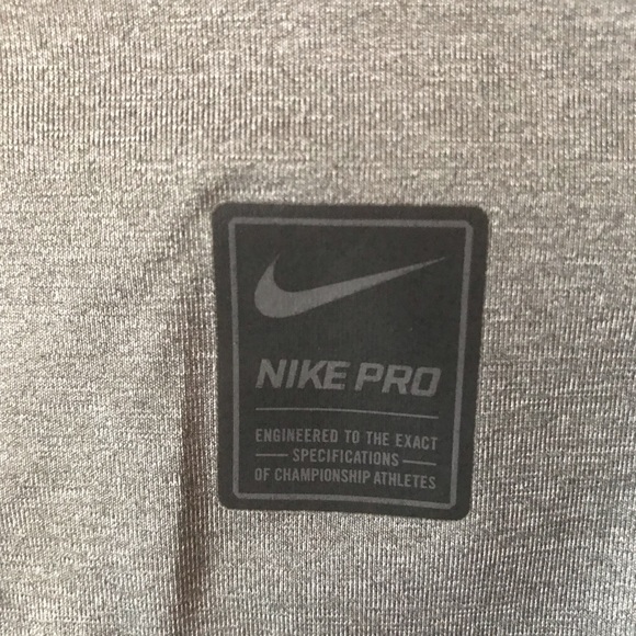 Nike Pro Fitted Short Sleeve Shirt Grey Heather - Picture 5 of 6